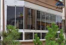 استفاده هوشمندانه از شیشه بالکن، شیشه حمام و نرده شیشه ای در معماری مدرن ارژن در