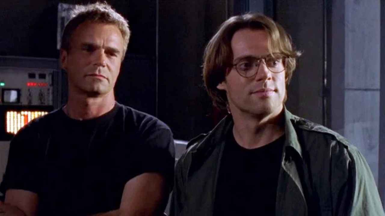 سرهنگ اونیل و دکتر دانیل جکسون در سریال "دروازه ستارگان: اس‌جی-۱" (۱۹۹۷-۲۰۰۷)