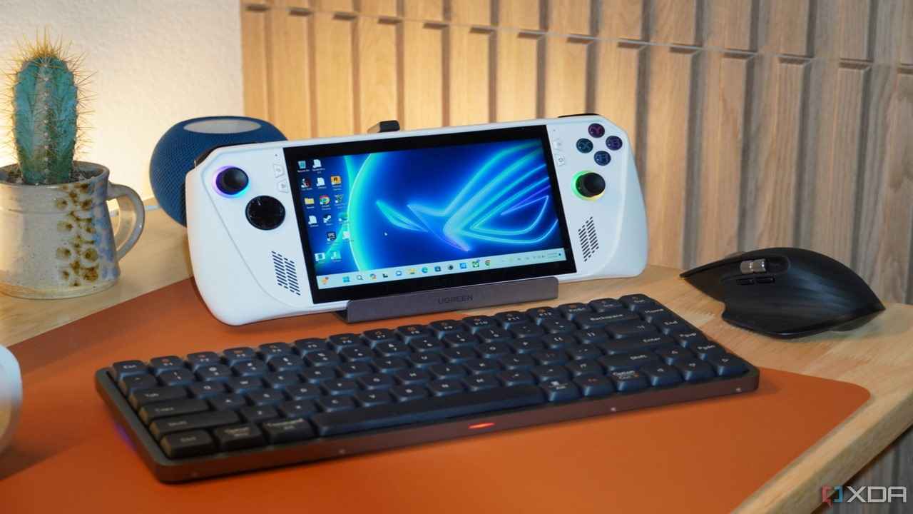 آیا می‌توان یک کنسول دستی گیمینگ را جایگزین کامپیوتر کرد؟