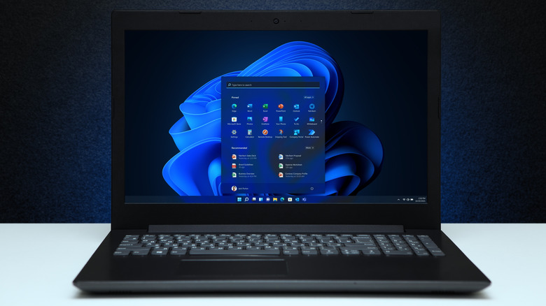 ۵ گزینه که باید روی لپ تاپ جدید ویندوز ۱۱ خاموش کنید